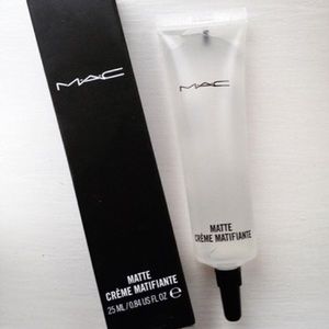 MAC Matte Creme