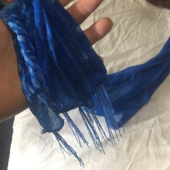 Scarves!!!! - Picture 3 of 7