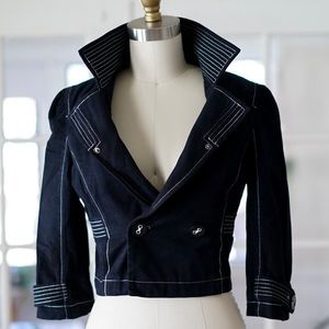 Cute mid waist blazer!