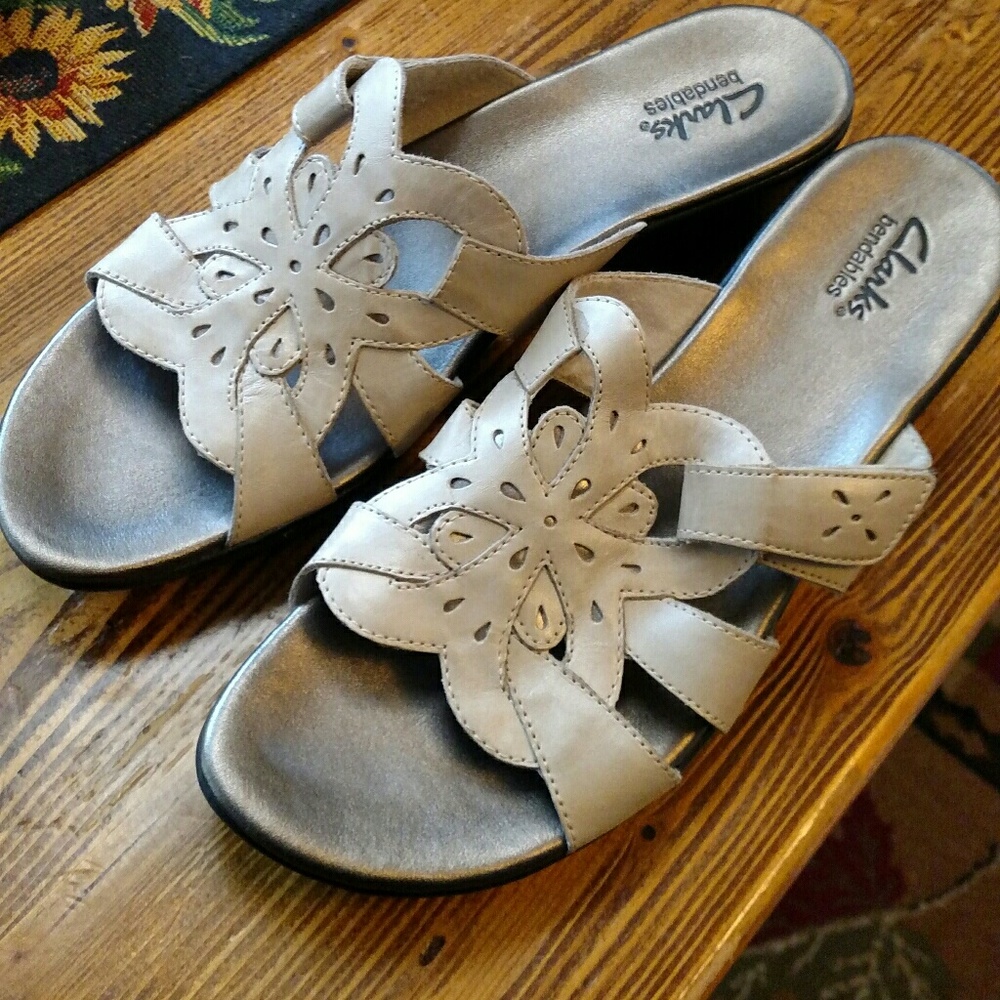 Clarks Bendables sandals