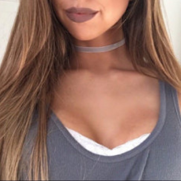 boutique Jewelry - Gray Velvet Choker