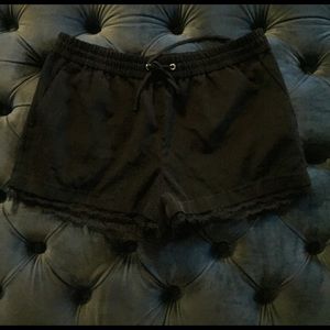 Express pull on shorts