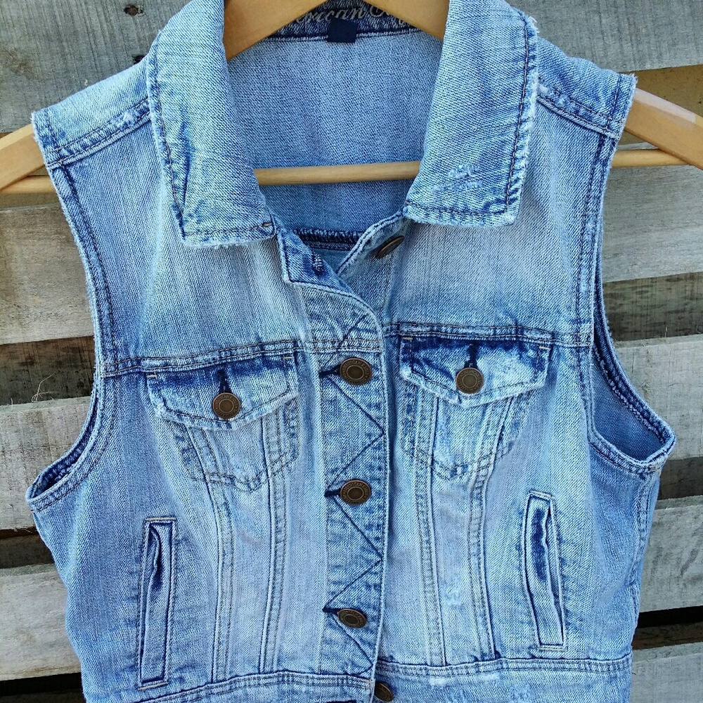 American Eagle Denim Vest