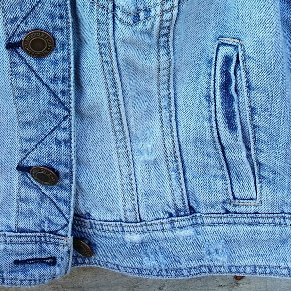 American Eagle Denim Vest - Picture 7 of 7