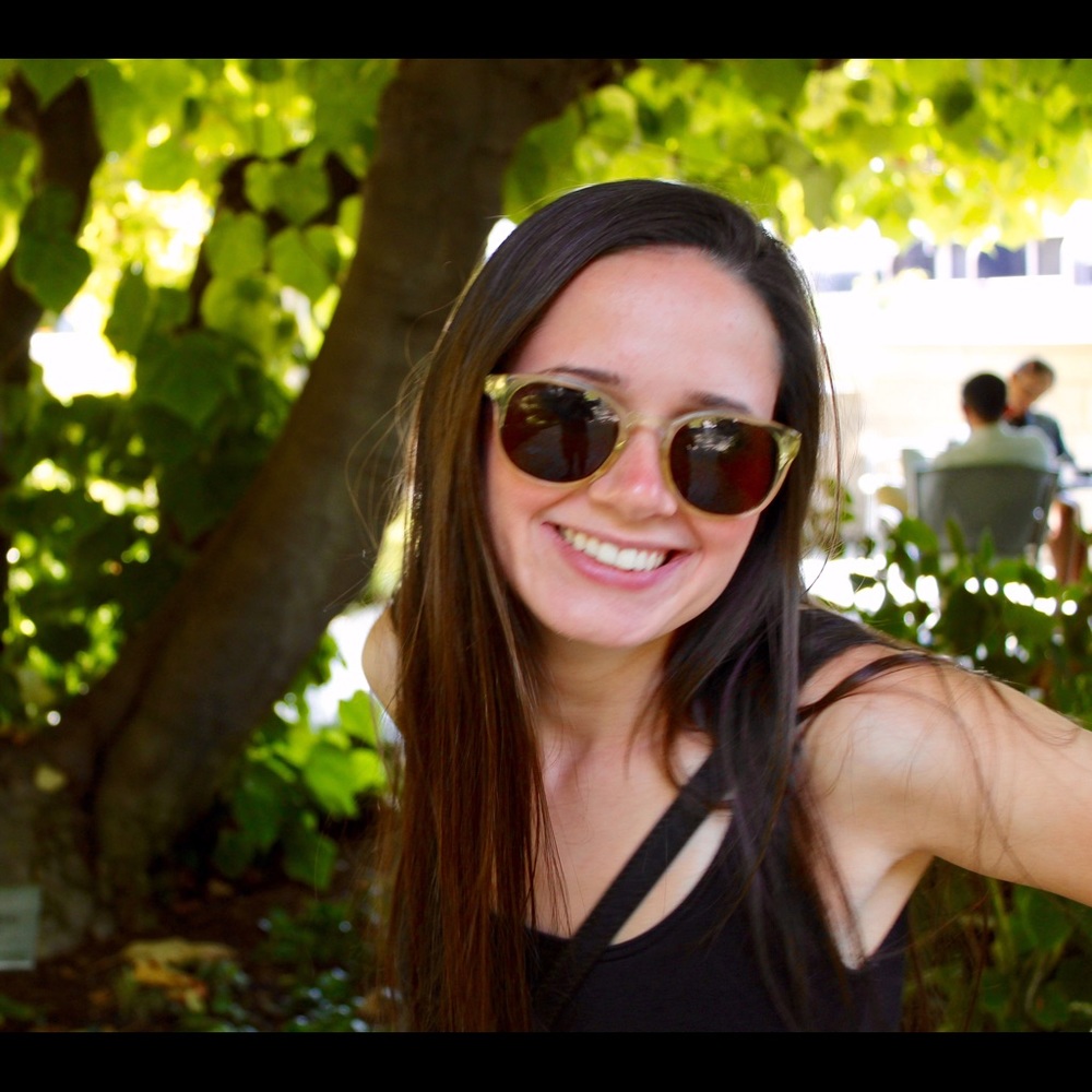 Meet your Posher, Michaela