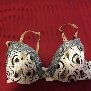 Cute Bra!