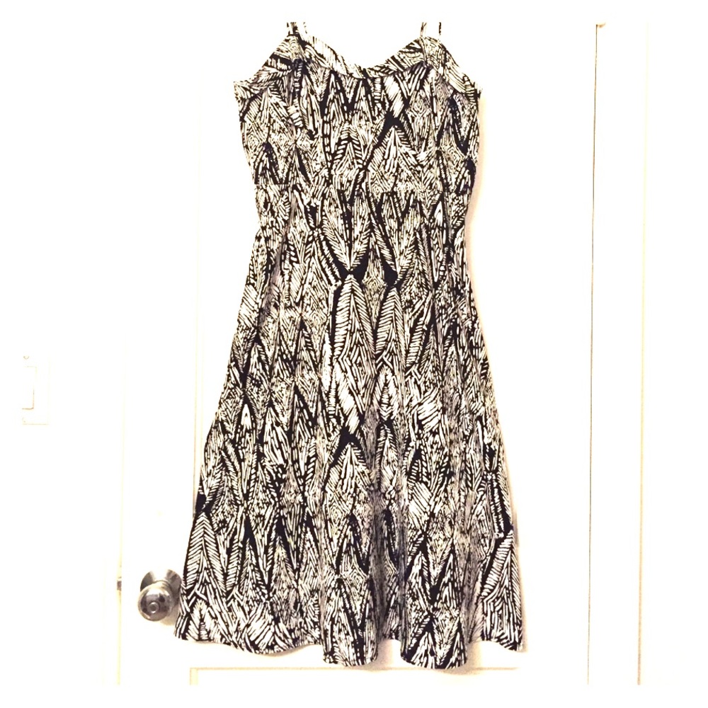 Black and white sun dress