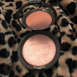 BECCA Shimmering Skin Perfector - Rose Gold