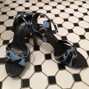 Gianni Bini heels, blue leopard print. Size 7M.