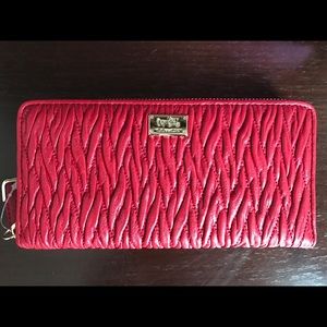 NEW! Authentic Coach red leather wallet