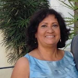 Meet your Posher, Loyda