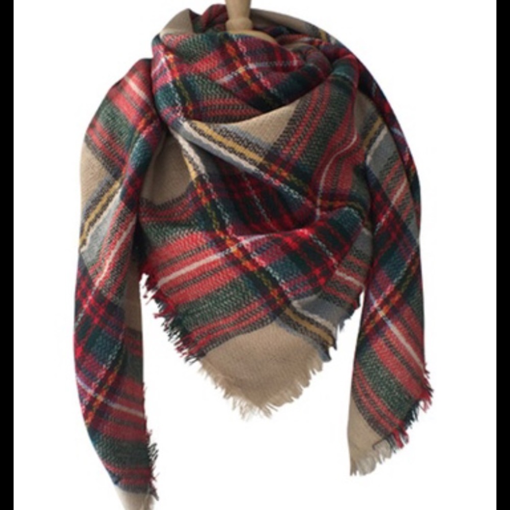 NWT Oversize Blanket Scarf