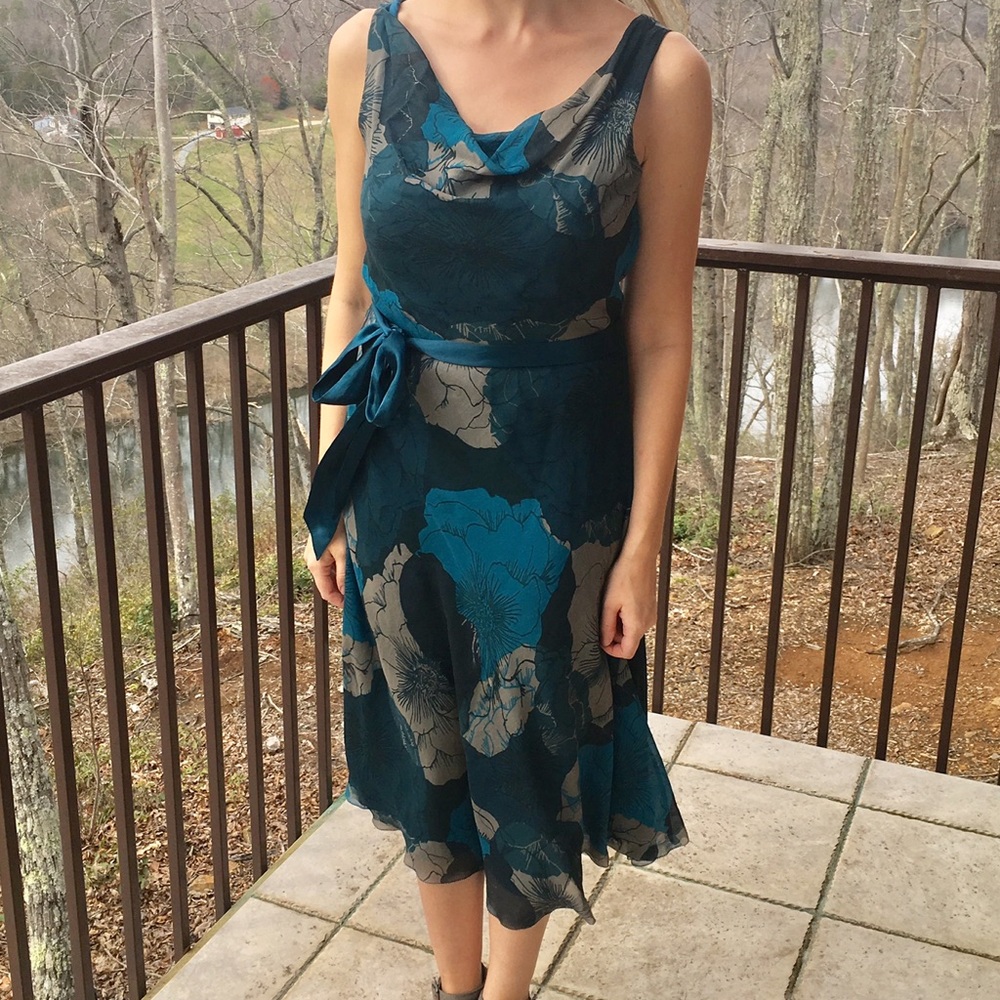 Banana Republic silk print dress