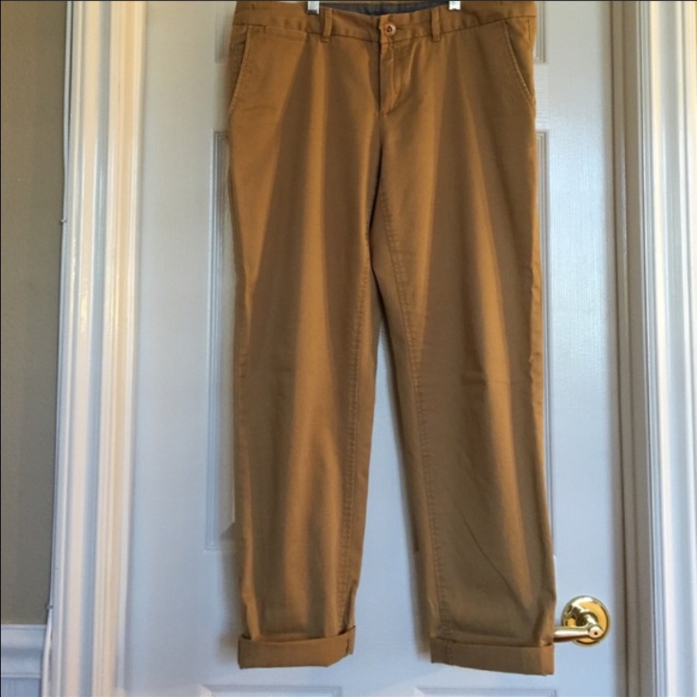 Banana Republic cropped Boyfriend Chinos
