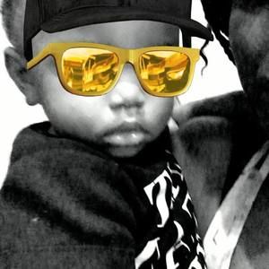 Meet your Posher, Ashly