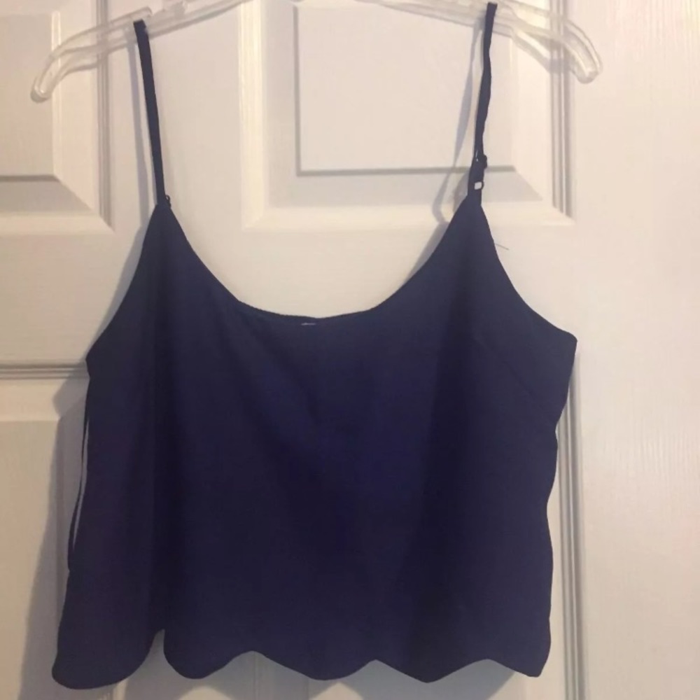 LA Hearts Navy Blue Scalloped Crop Top, size med.
