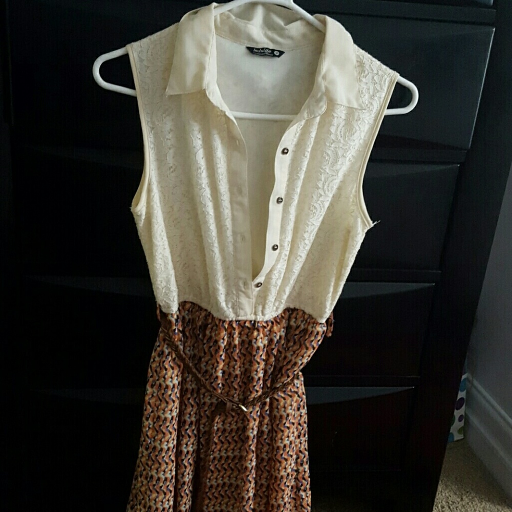 Sleeveless dress & cute