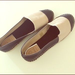 Vidorreta Navy Blue Cream Flats Loafers New