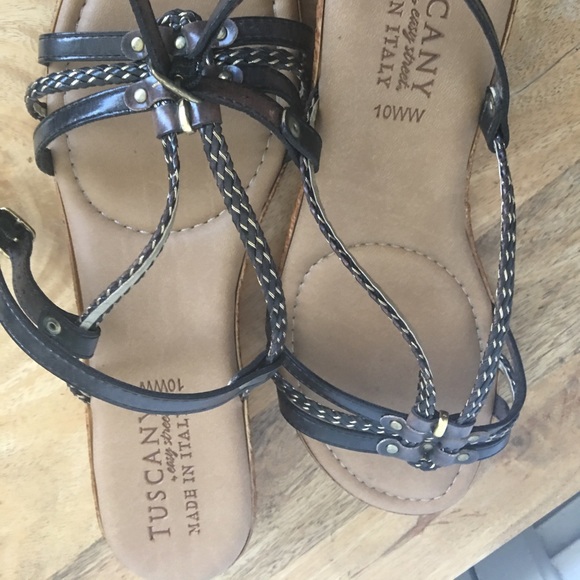 Sandals - Picture 2 of 2