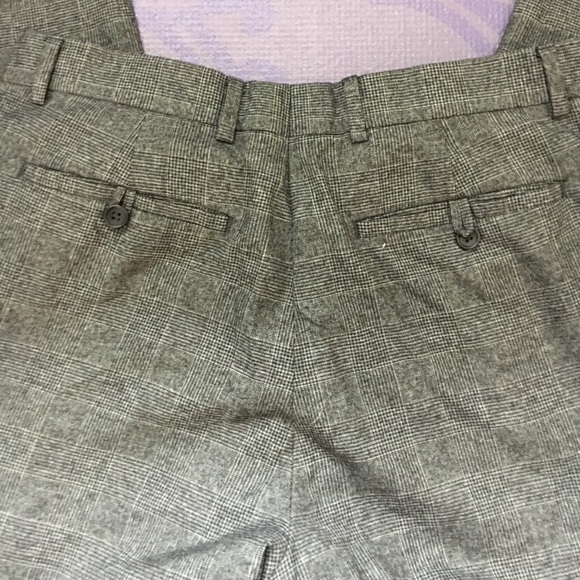 SOLD Plaid Banana Republic Trousers - Picture 4 of 5
