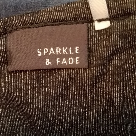 Anthropologie stretchy gray pencil - Picture 4 of 8