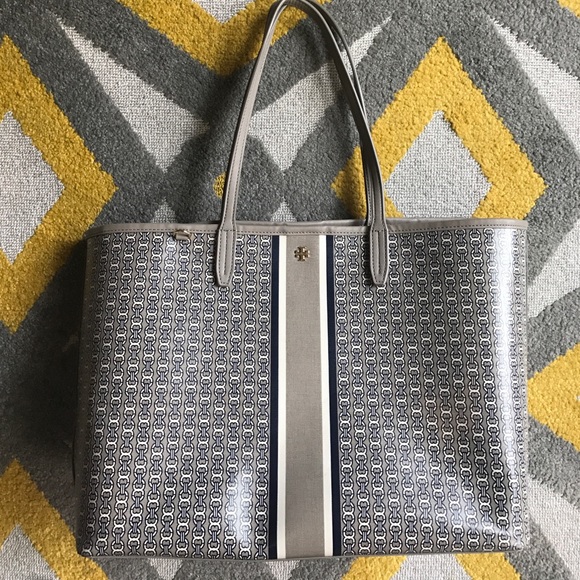 tory burch goyard