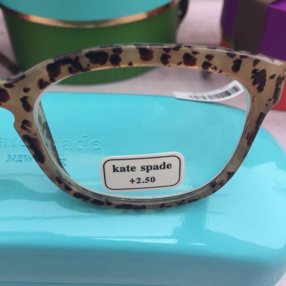✝️Kate Spade 2.50 animal print readers - Picture 2 of 4