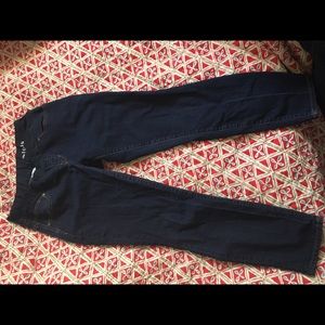 Gap 1969 Maternity Always Skinny Jeans size 27/4