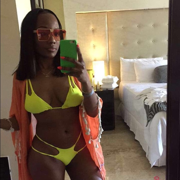 Summer 17 Swimsuit bundle - Picture 2 of 4