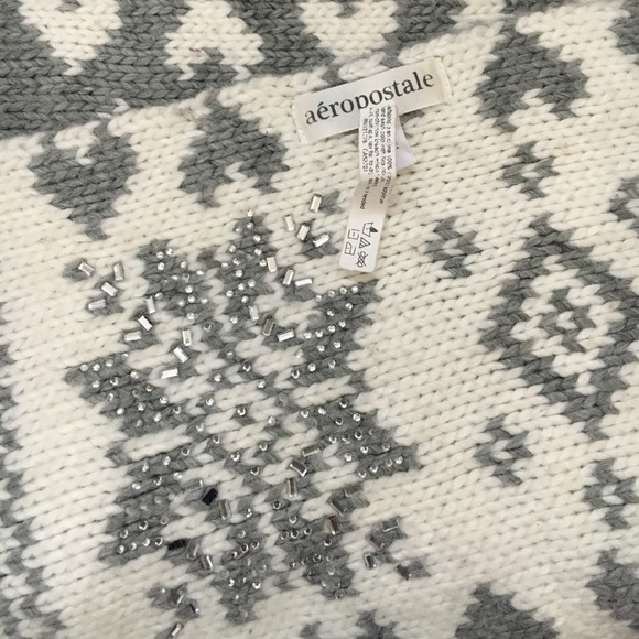 Winter Nordic Snowflake ❄️ Scarf - Picture 3 of 3