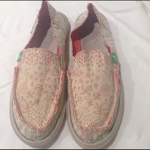 Sanuk slip ons