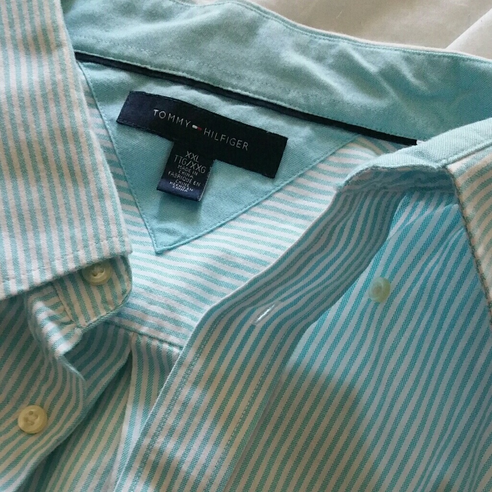 Long sleeve  button sleeve dress shirt