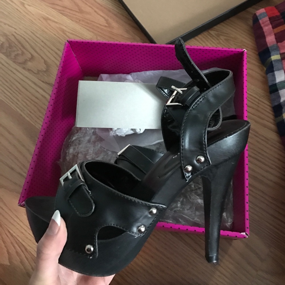black heels