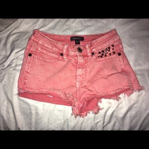 Kendall & Kylie Pacsun shorts