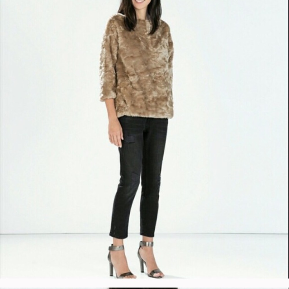 Zara fur sweatshirt. So cozy and stylish!