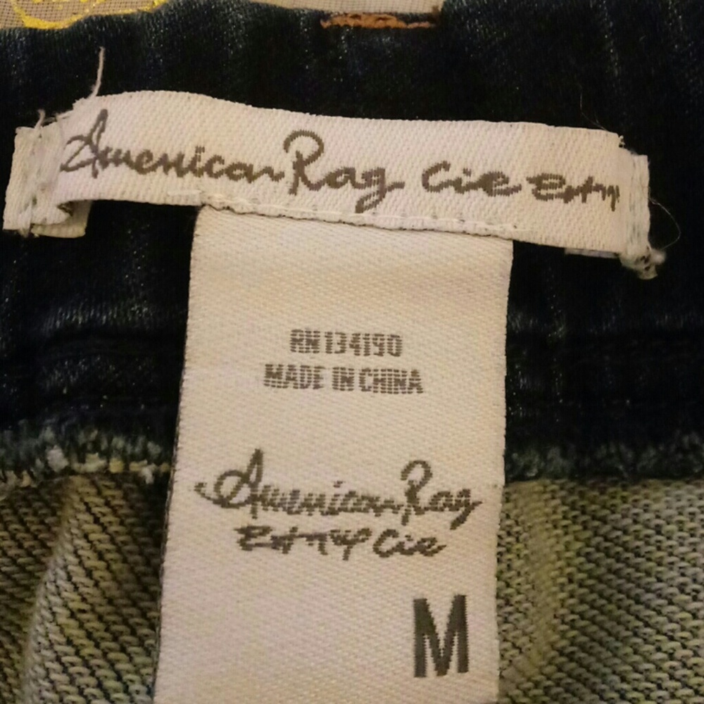 American Rag - Picture 4 of 6