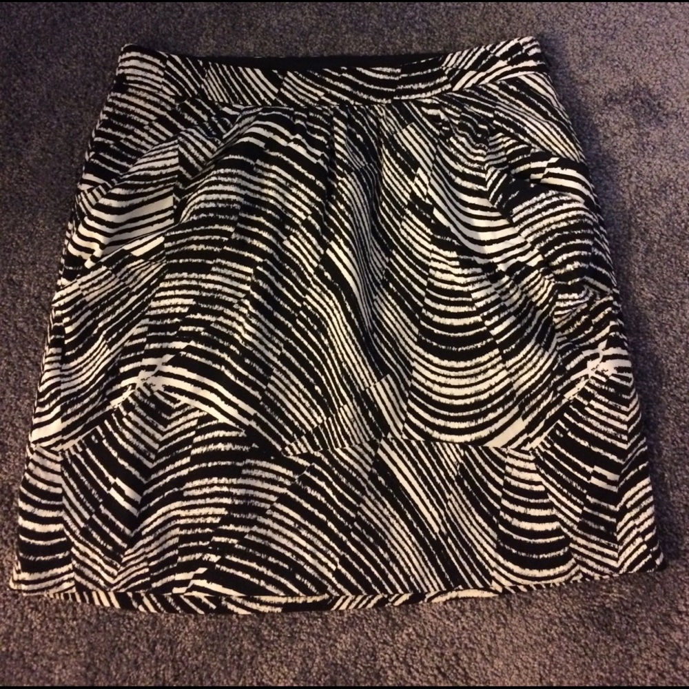 Banana Republic polyester mini skirt
