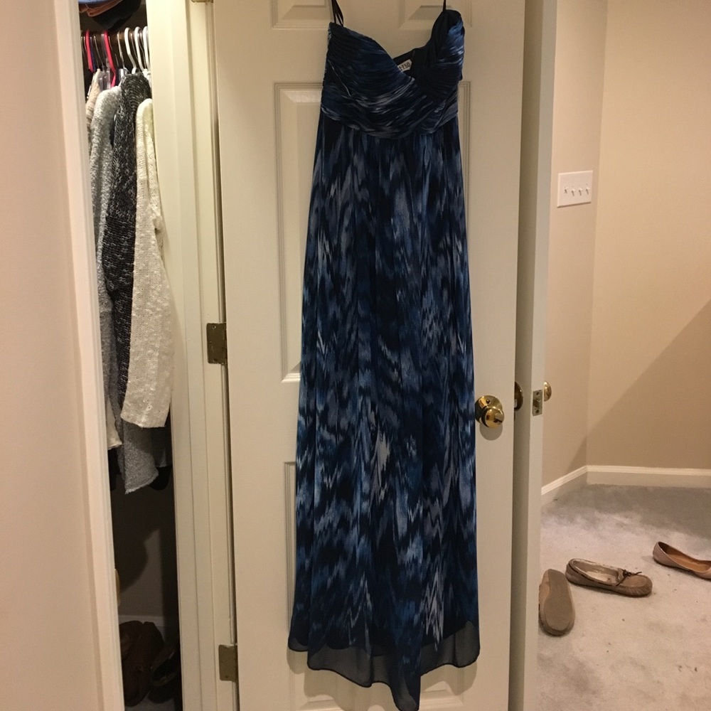Long, Calvin Klein dress! Size 4