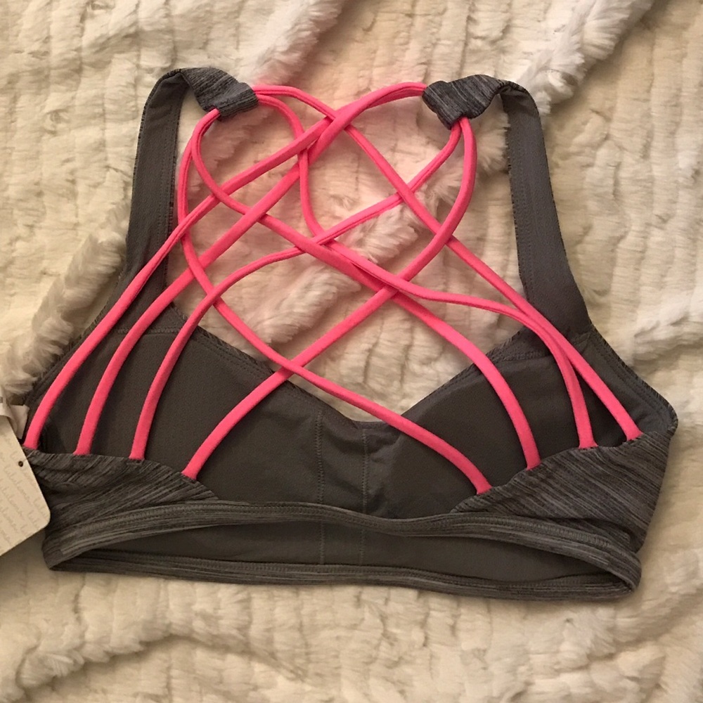 Lululemon Free to be Wild Bra NWT