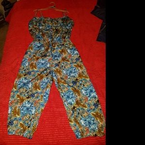 Capri style romper