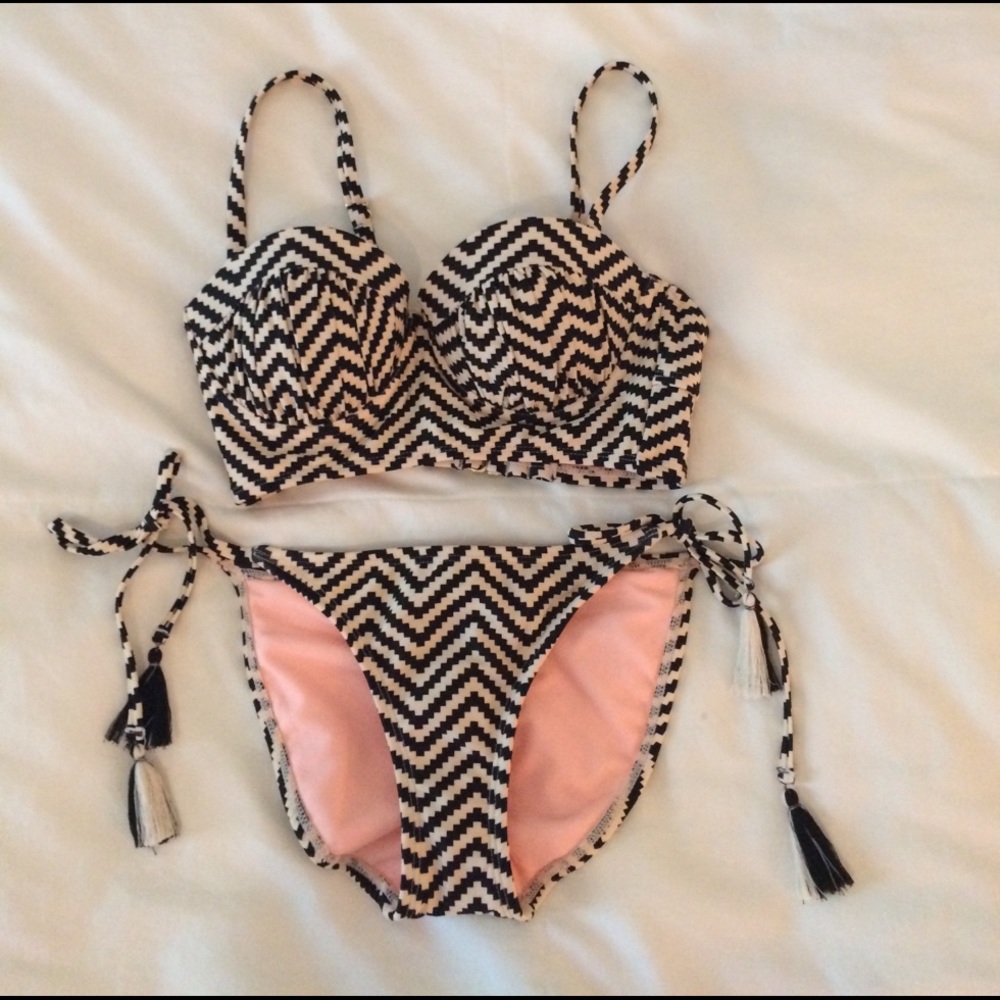 NWOT Target bikini