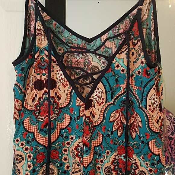 Patterned strappy dress - Picture 3 of 3