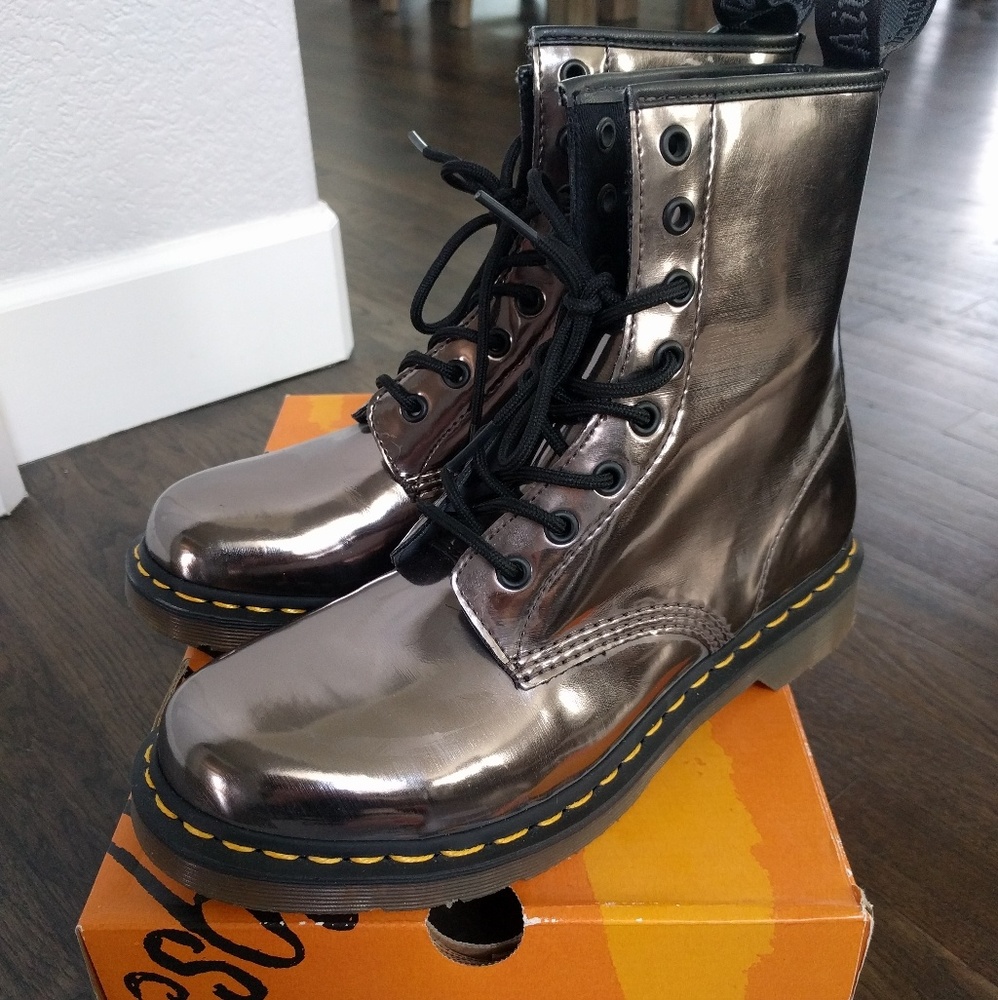 Dr. Marten Air Wair Tin Man Boots
