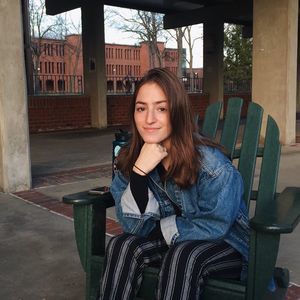 Meet your Posher, Eve