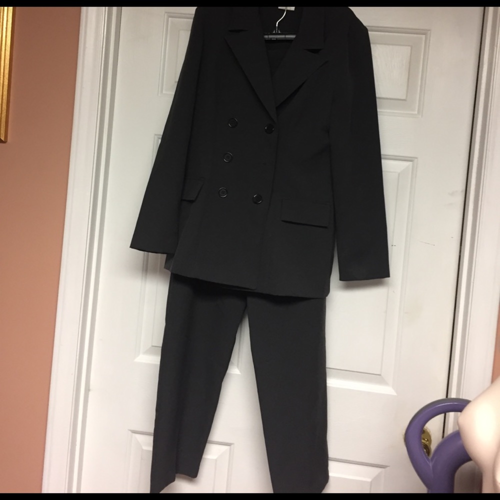 Suit