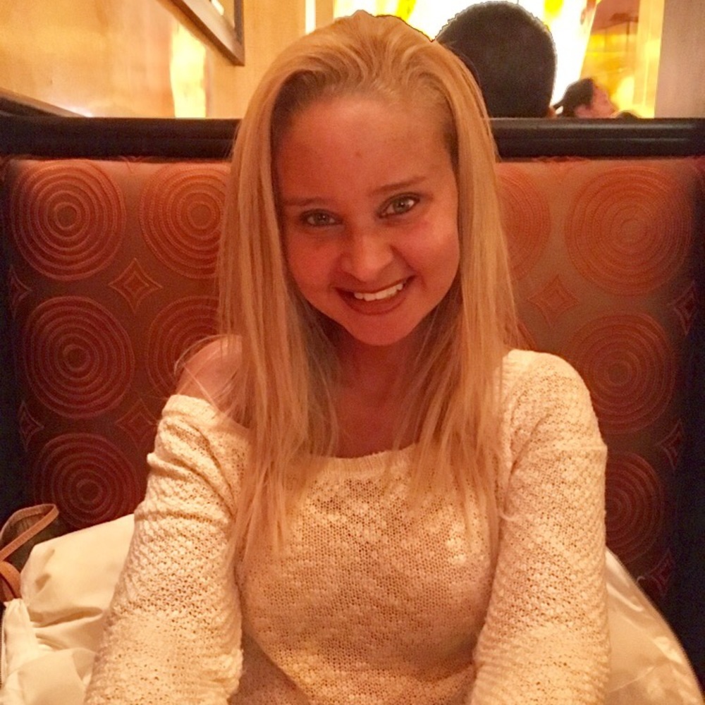 Meet your Posher, Lisa