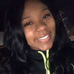 Meet your Posher, Erika