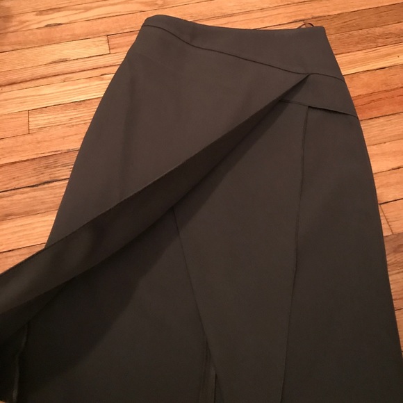 C/MEO COLLECTIVE Khaki Skirt - Picture 3 of 5