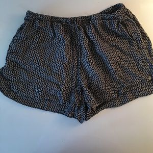 Brandy Melville flower shorts