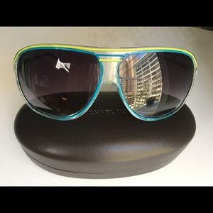 🌺ONE DAY SALE! Michael Kors sunglasses 😎